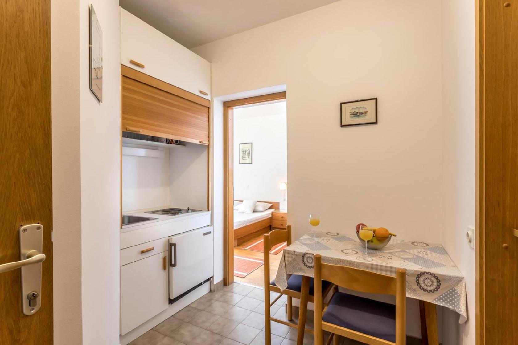 Apartments With A Parking Space Baska Voda, Makarska - 301 Exterior photo