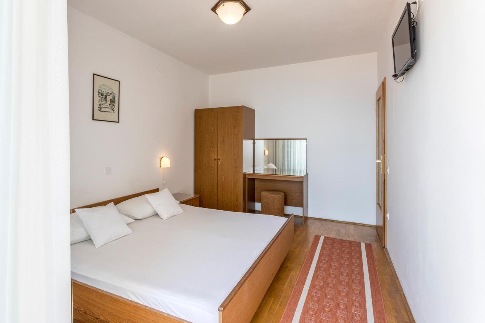 Apartments With A Parking Space Baska Voda, Makarska - 301 Room photo