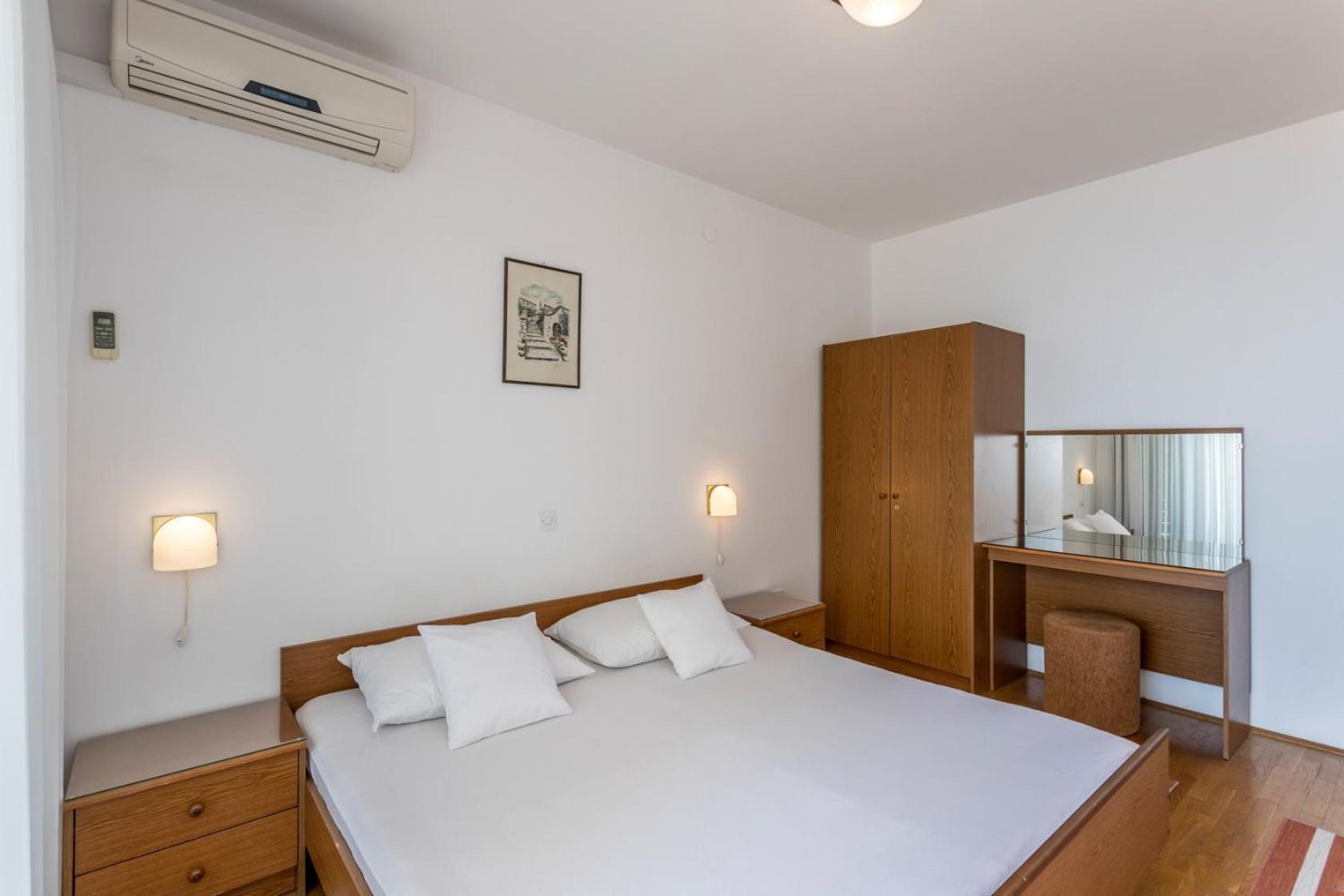 Apartments With A Parking Space Baska Voda, Makarska - 301 Room photo